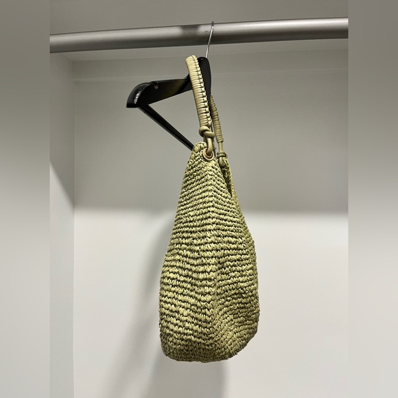 Madewell The Camren Straw Bag with Leather Trim in Sagebrush with gold charms - Picture 7 of 16